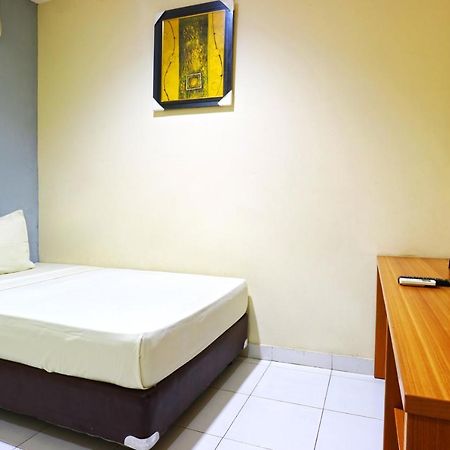 Sabrina Guest House Jakarta Eksteriør bilde